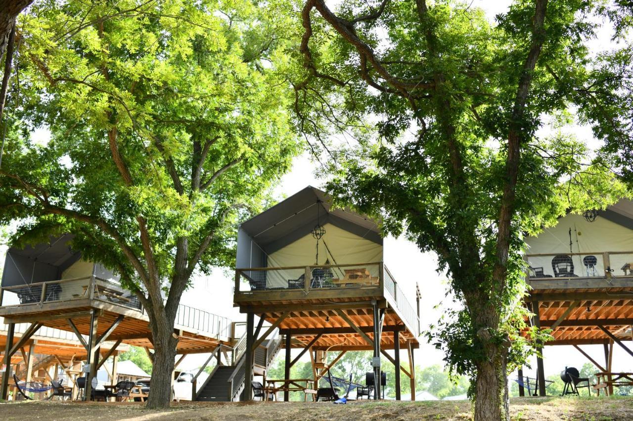 Son'S Rio Cibolo Birdhouse Cabin #10 Romantic Water Front Cabins Surrounded By Nature! Marion Экстерьер фото